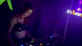 Dj Pernocas and Dj Xaropinho rocking the party takes fans home.