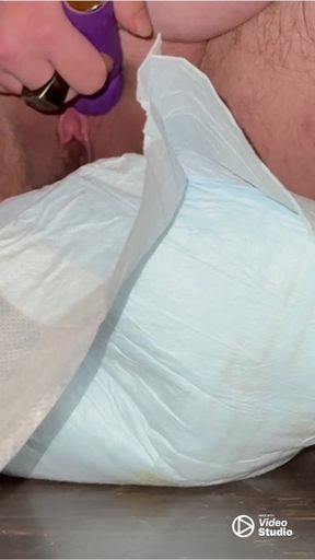 ABDL Trans Man Pees On A Diaper