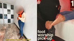 Latina Waiting On a Friend Becomes My Personal Foot Slut - Sole Kissing & Licking Session! - Foot Worship Pick Up 1 - 720P