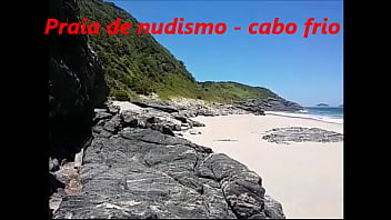 EU NA PRAIA DE NUDISMO EM CABO FRIO