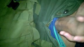 Punhetinha no bus&atilde_o