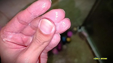 Quick jerkoff with cool gel in the shower. My cum is nice and thick