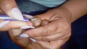 THROAT QUEEN selfcare NAIL TREATMENT