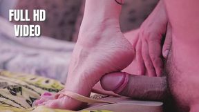 Flip flops massage your dick and my big toes gives very sexy footjob (FULL HD VIDEO)
