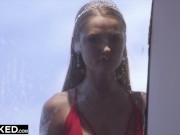BLACKED BBC-crazy Sonya seduces competition judge