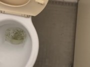 A college student who ejaculates many times in the toilet at Tokyo Station! [International students]
