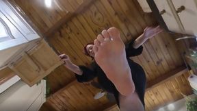 Under Madam's barefoot sandals VR 4K