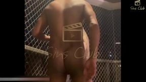 Corno decidiu dar um preto com a rola grossa para foder sua esposa - Putinha transa na sacada para o marido ouvir do andar de baixo