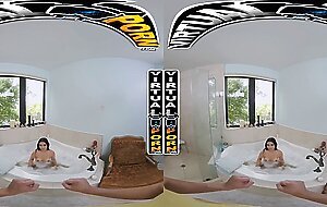 VIRTUAL PORN - Bathing With Kiana Kumani #POV #VR