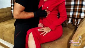 رفته بودم کافه صاحب کافه گفت بیا بکنمت کسی اینجا نیست منم کص دادم بهش Hot Amateur Sex In Coffee Shop