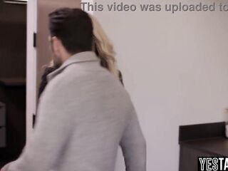 Large booty blond mother I'd like to fuck realtor seduces her customers hubby and gets pounded