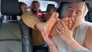 Devon Big Feet Fit Perfectly In Chub Matts Mouth