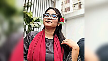 Bangladeshi Busty Showing Boobs, Rajshot