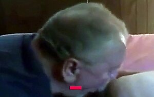 Amateur Bear Daddy Sucks Small Cock
