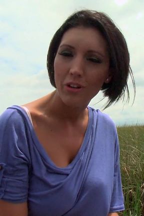 Zz Unscripted - Dylan Ryder Sets Out for the Everglades Only to Encounted Levis Big Snake