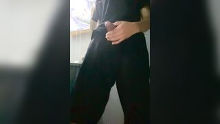 Me voy al baño a hacerme una shakira