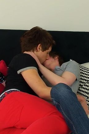 Emo Deano Gets His Tight Arse Filled by Sean