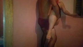 comadre caliente me da su rico culito en cuatro y le doy duro por el ano y grita ricooo