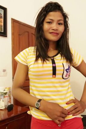 Asiansexdiary Filipina Uses Sneaky Sexy Body to Please Foreigner