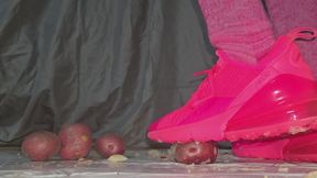 Chrissy air max potato smashing