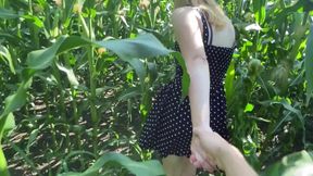 Fucks a Girl in a Field of Corn - Outdoor Sex