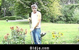 Older guy nails doris ivy deep in her tiny ass