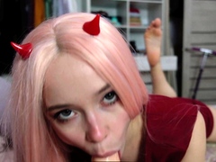 Horny amateur web cam teen girl takes a toy deep inside