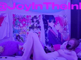 U sneak a camera into your gooner trans step-sisters room and catch her touching herself