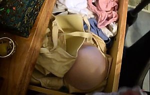 Using my mom's panties to jerk off and cum on her bra