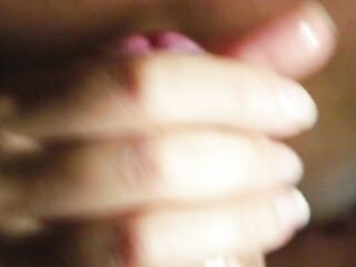 A pretty tugjob with ejaculation in slow motion - That babe craves cum all over her