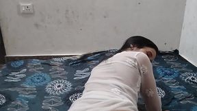Step sister ne video call par apni chut dikhai