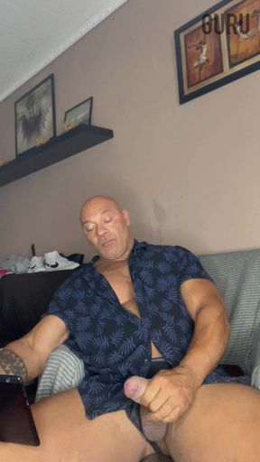 Mr Guru Bodybuilding Stepdaddy Wank at Home