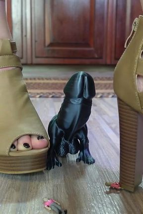 Stomping on Tiny&#039;s with Dino Dick