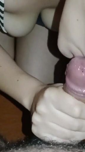 Must-see moment from &quot;Her wet mouth made me come in seconds - Porno en Espa&ntilde;ol&quot;