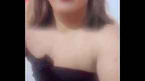 Hermosa trans modelando