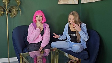 EVIE REES'S COCKPUPPETS EXPERIENCE
