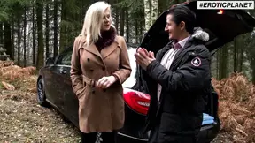 German blonde MILF gets outdoor fuck