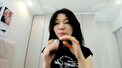 jamienyaam webcam show on 2025-10-11_15-13-52_412