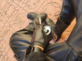 Smoker leather master cum