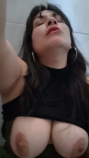 Astrid Collins Mexico Mexican