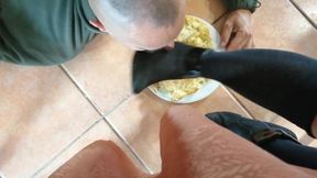 Coming home for lunch and my slave greets me (Nubiles)