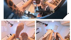 8K VR360 LINGLING MARTINA high-heeled sandals trample on dwarfs