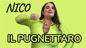 NICO IL PUGNETTARO CHE NON SA USARE L'ASCIUGAMANO