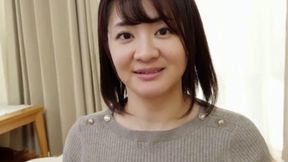 Konoe Hashiki's First Time With a Stranger: A Married Woman Documentary