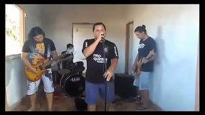 Banda Saliente Pr&aacute_tica Suruba com Guitarra