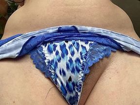 hairy slut shows her hairy pussy and armpits (dutch spoken)