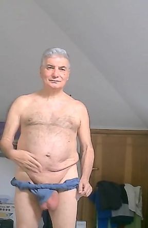 my body completely naked