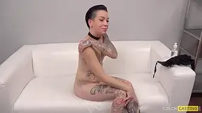 Seducing Veronika