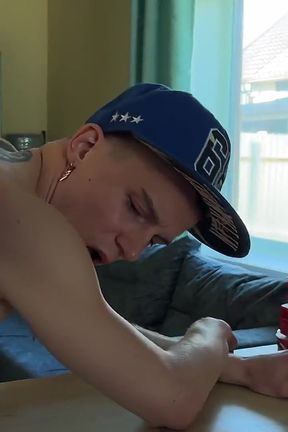 Fucks a Pizza Delivery Man Right on the Table and Cums in His Hole