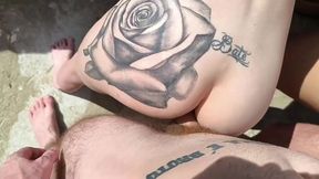 fui para a casa de um amigo curtir uma piscina com ele e a esposa, mas quando cheguei tive uma surpresa: uma amiga trans tambem estava por la. o dia tomou um rumo totalmente inesperado, a diversao fo